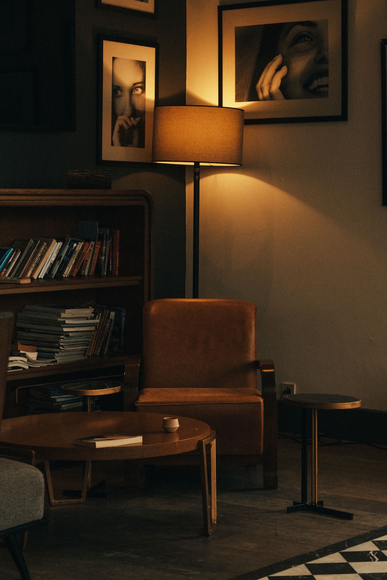4 rooms that look even better with dark paint than they do with traditional light colors