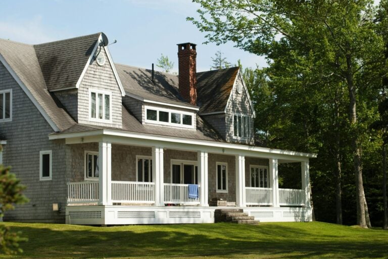 Homebuyer Finds a House That Looks Perfect, but It Keeps Going Back on the Market Every Few Years