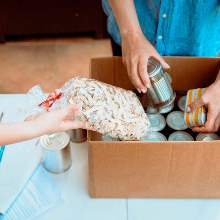People Are Leaving Food Banks Without Enough Food, but Not for the Reason You’d Expect