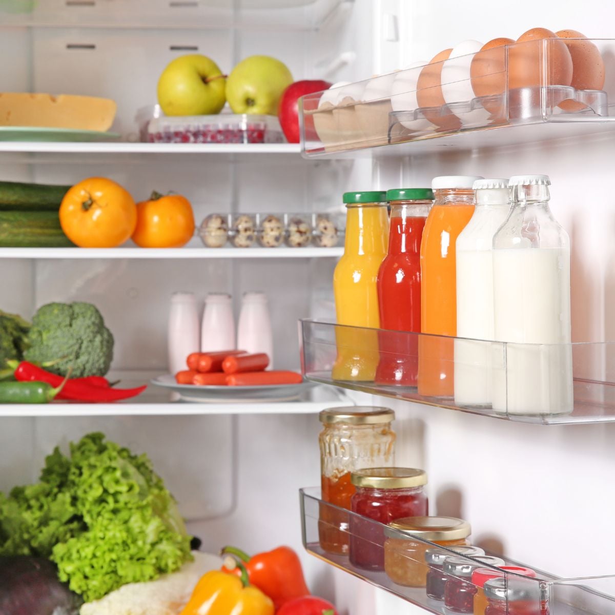 14 Everyday Foods You Should Be Refrigerating but Probably Don&rsquo;t