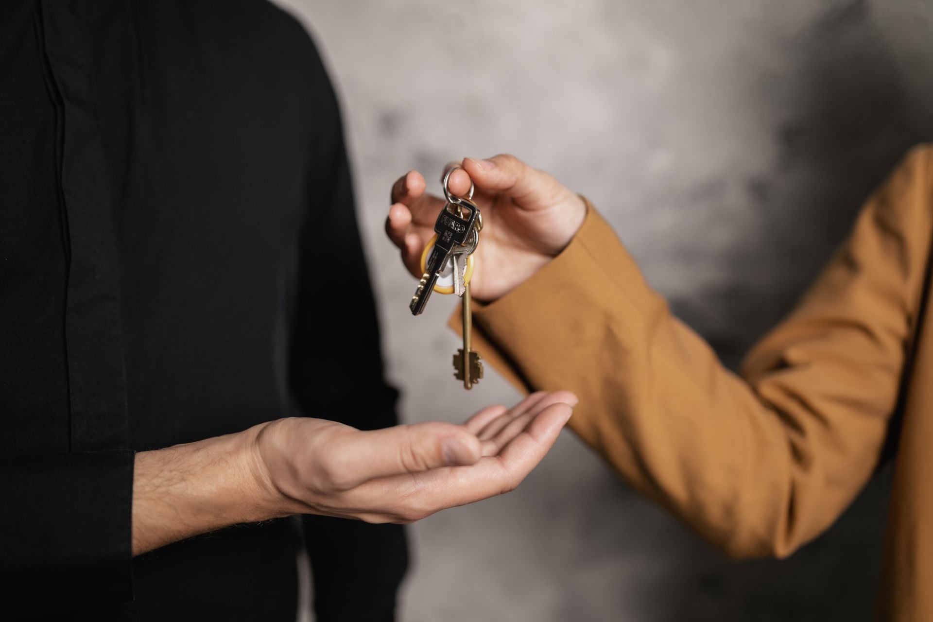7 things landlords never want to hear from a potential tenant (before you even sign a lease)